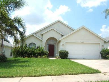 Photo #2: Orlando Vacation Rentals @ vacationhomebid.com 