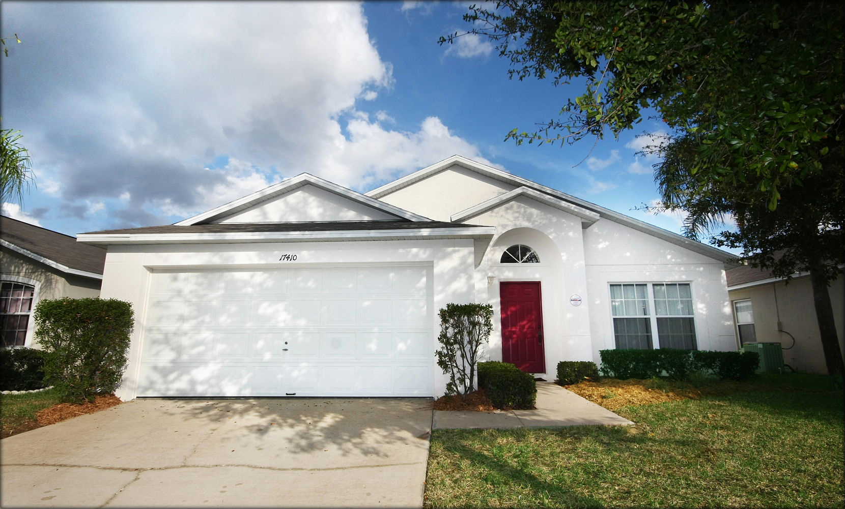 Photo #1: Orlando Vacation Rentals @ vacationhomebid.com 