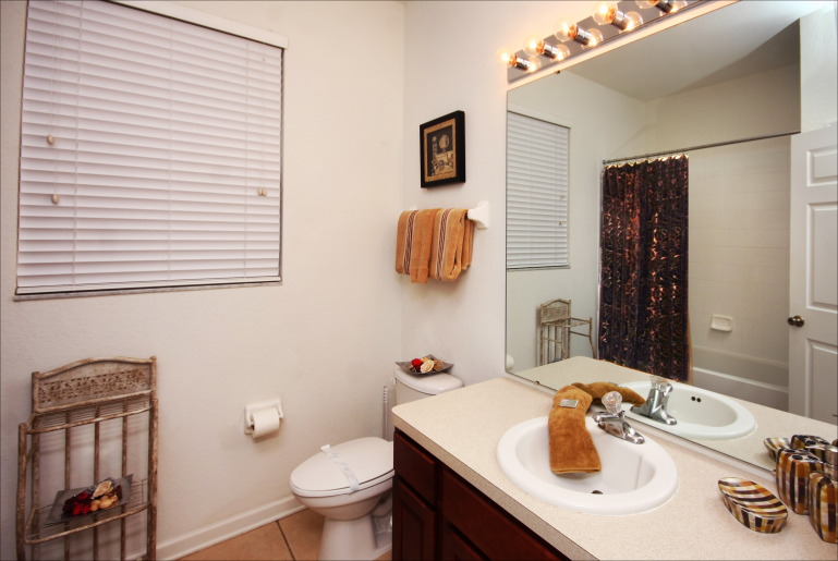 Photo #32: Orlando Vacation Rentals @ vacationhomebid.com 