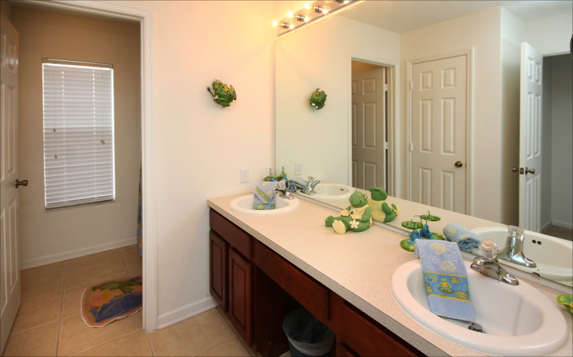 Photo #36: Orlando Vacation Rentals @ vacationhomebid.com 