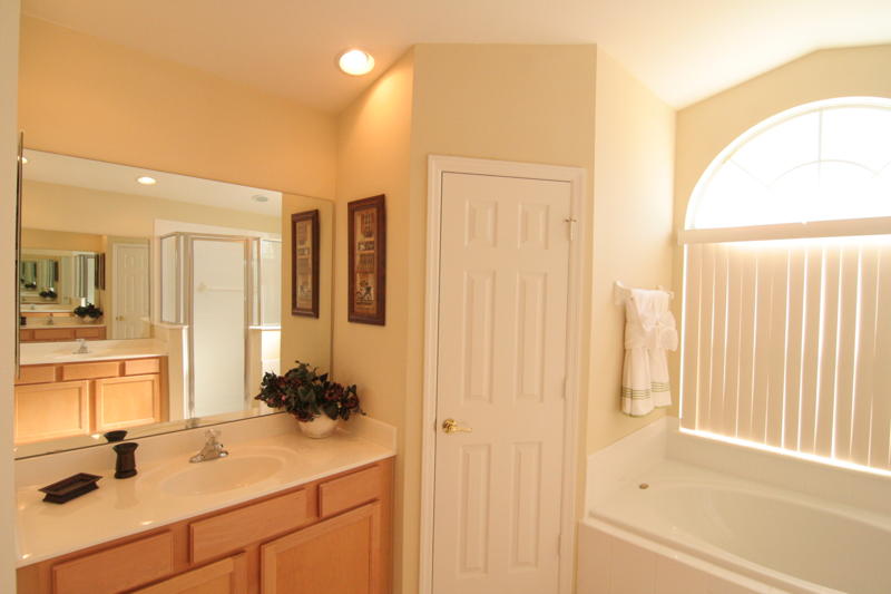 Photo #11: Orlando Vacation Rentals @ vacationhomebid.com 